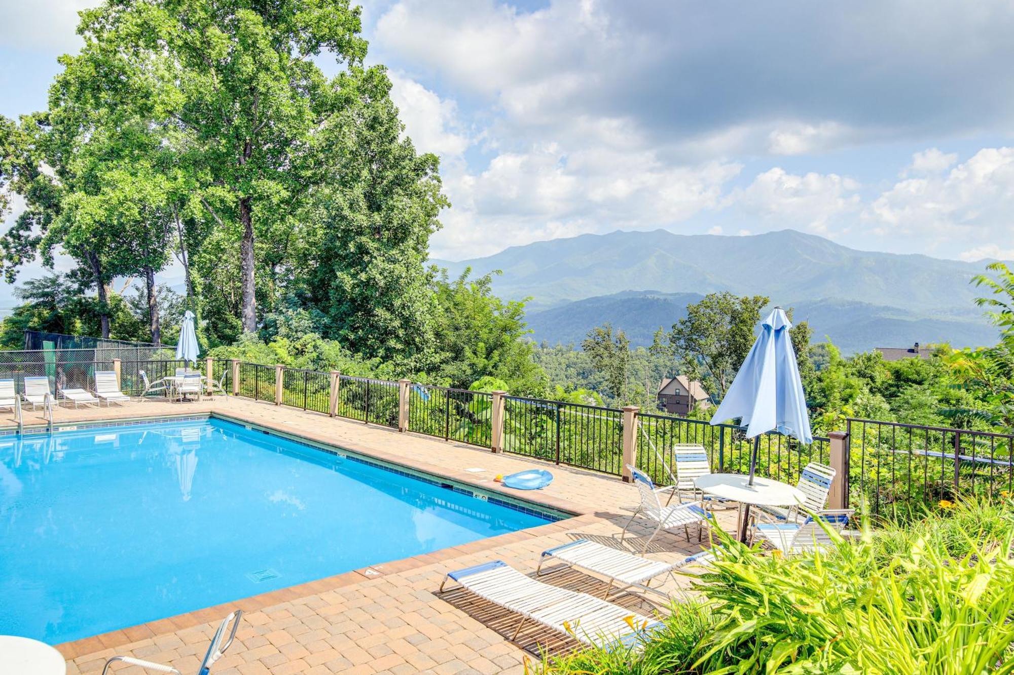 Ferienhaus Mountain With Hot Tub, Deck And Games
